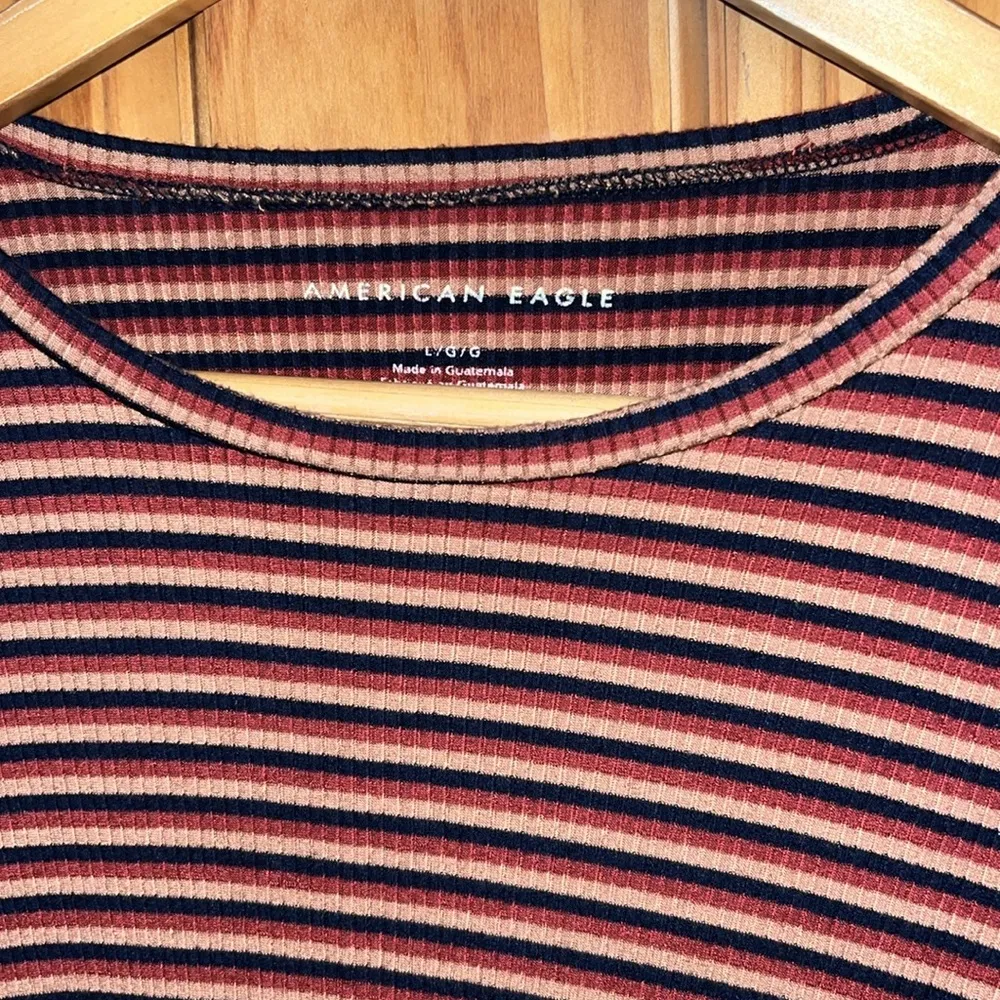 American Eagle Striped Ribbed scalloped bottom Top - Image 3