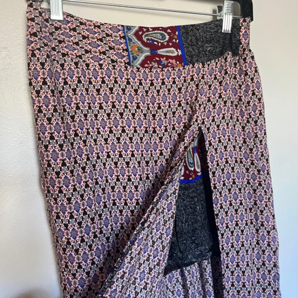 Mad Style Women's Maxi Skirt 100% Rayon Floral Geometric Pattern Blue Size L - Image 2