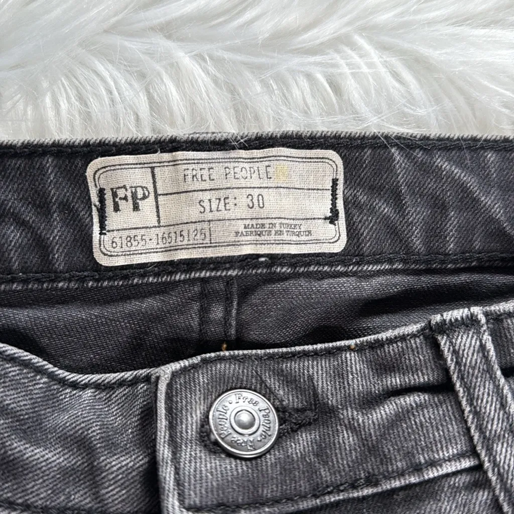 Free People Washed Black High Rise Crop Jeans - Image 4