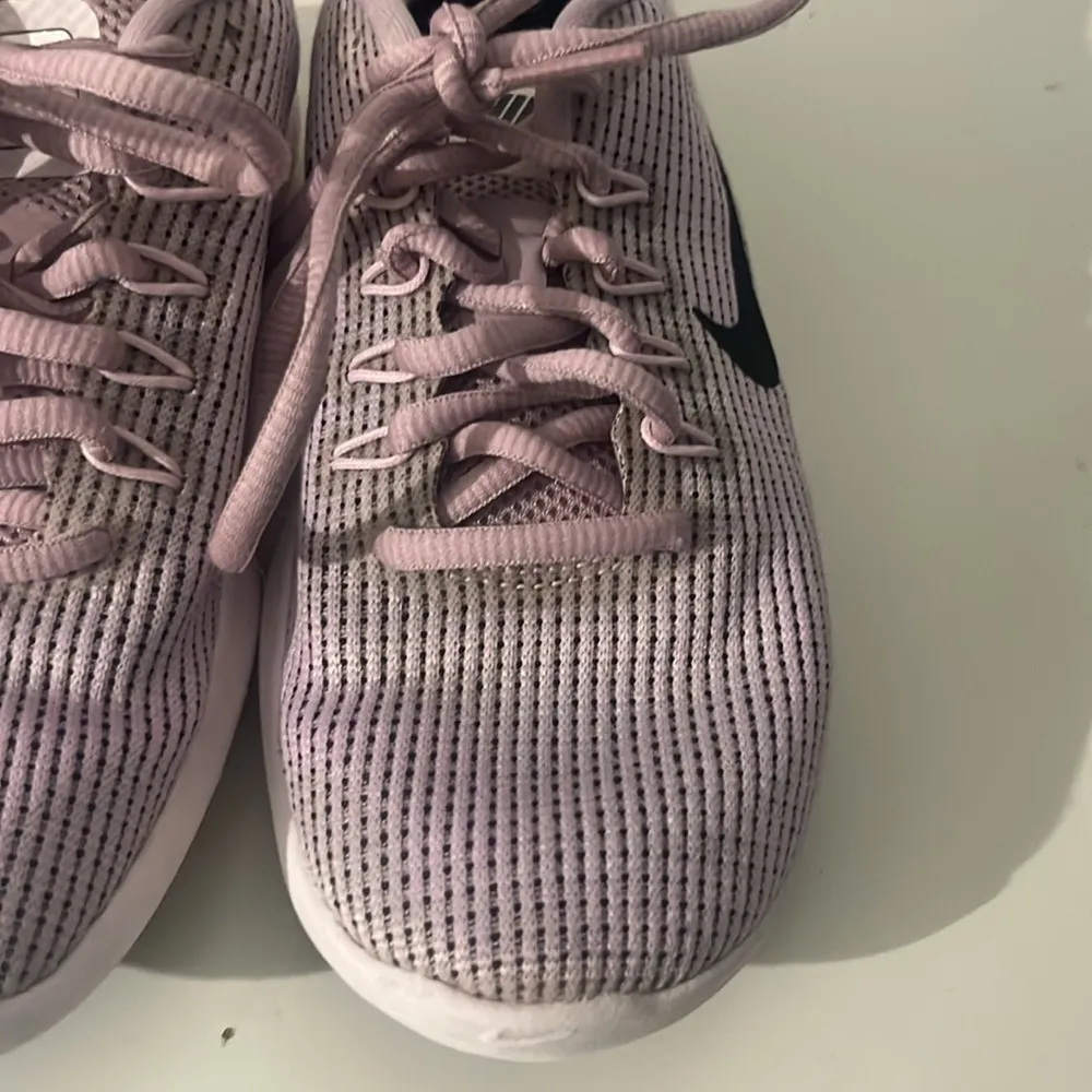 Nike Women’s Flex Run 2018 Lavender Running Shoes Size 5 - Image 11