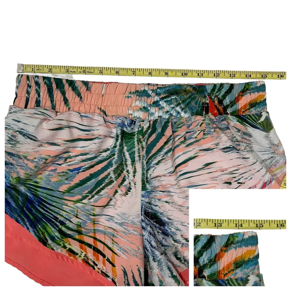 Fabletics Latrice Shorts - Marbella Print/Ginger - Medium - Image 3