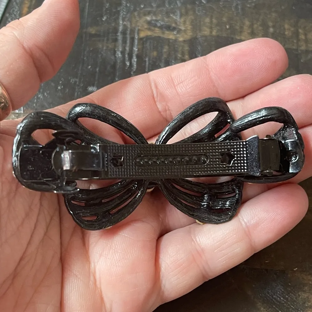 Glamorous Black Metal Crystal Flower Large Special Occasion Hair Barrette - Image 2