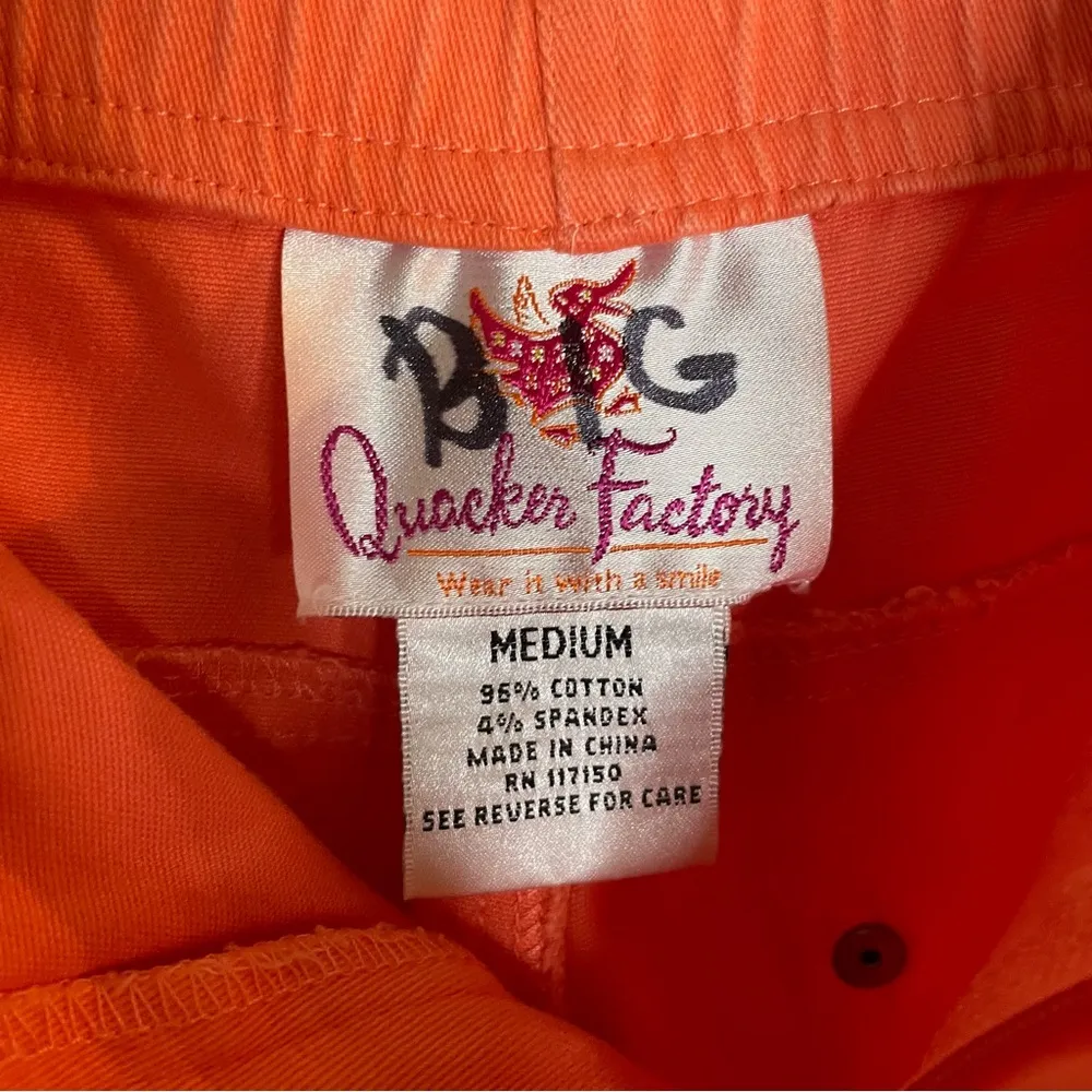 Quaker Factory Burnt Orange Jean Shorts with Relaxed Fit Size Medium preppy - Image 4