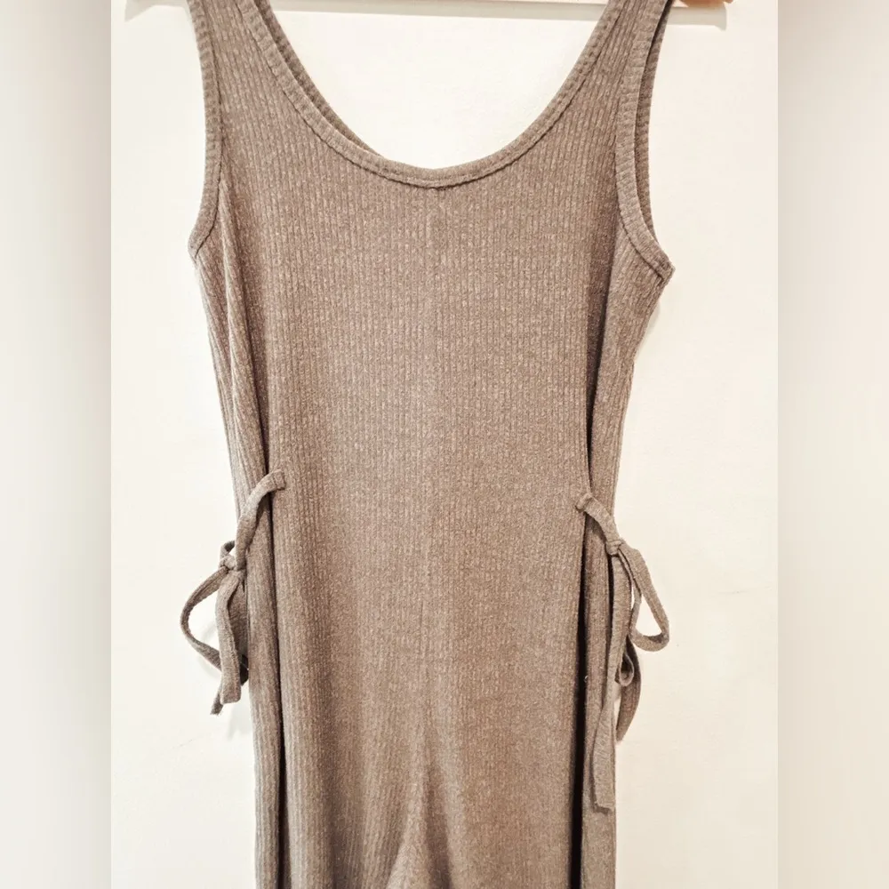 American Threads Grey jumpsuit, size M - Image 2