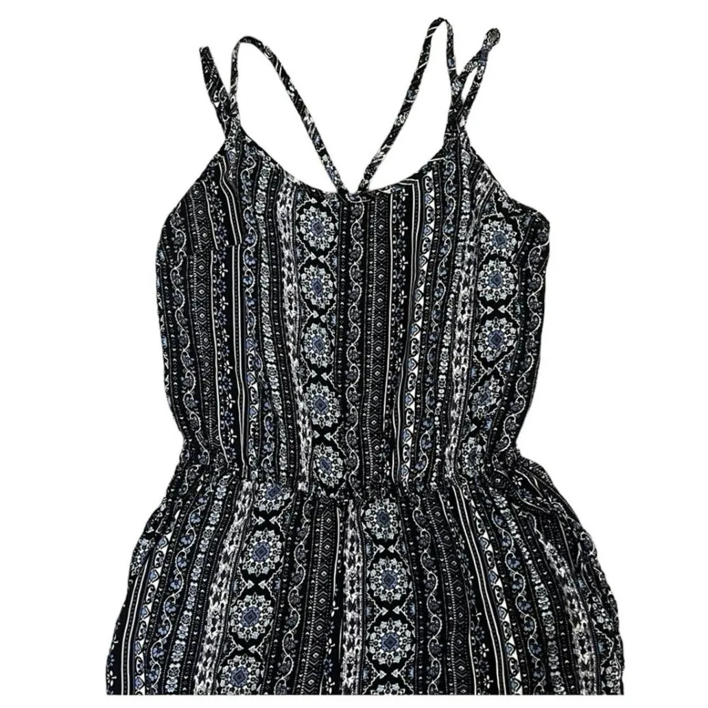 Papaya Black Smocked Bodice Jumpsuit Size S - Image 3