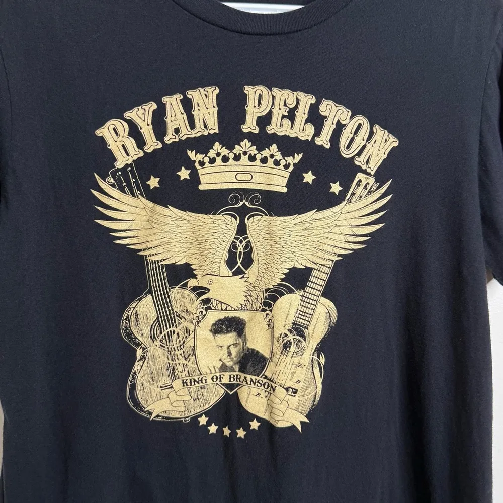Ryan Pelton King of Branson Elvis Impersonator T Shirt Black Women’s Medium - Image 2