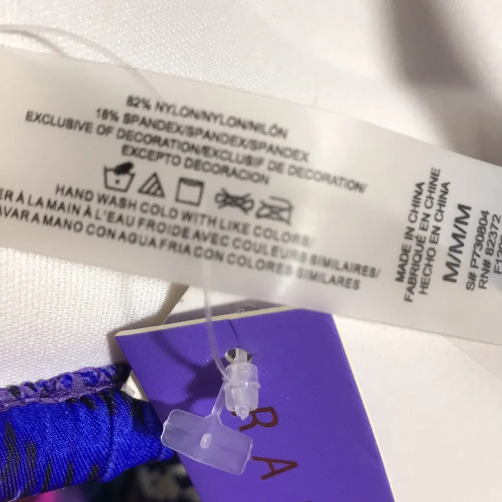 Radio Fiji Zola Halter Bikini Swim Top Multi Color Print Sz M NWT Size M - Image 7