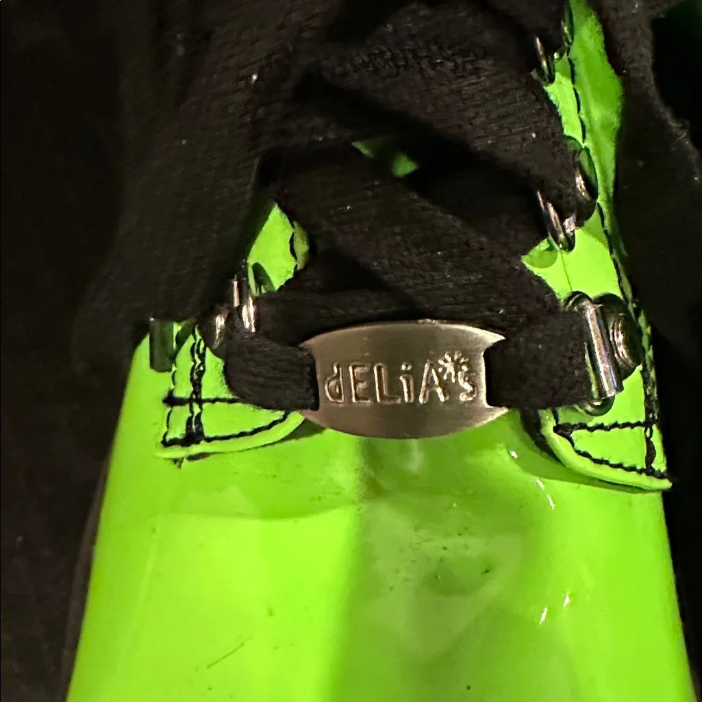 dELiA*s Neon Green Boots with Black Laces Size 7 - Image 2