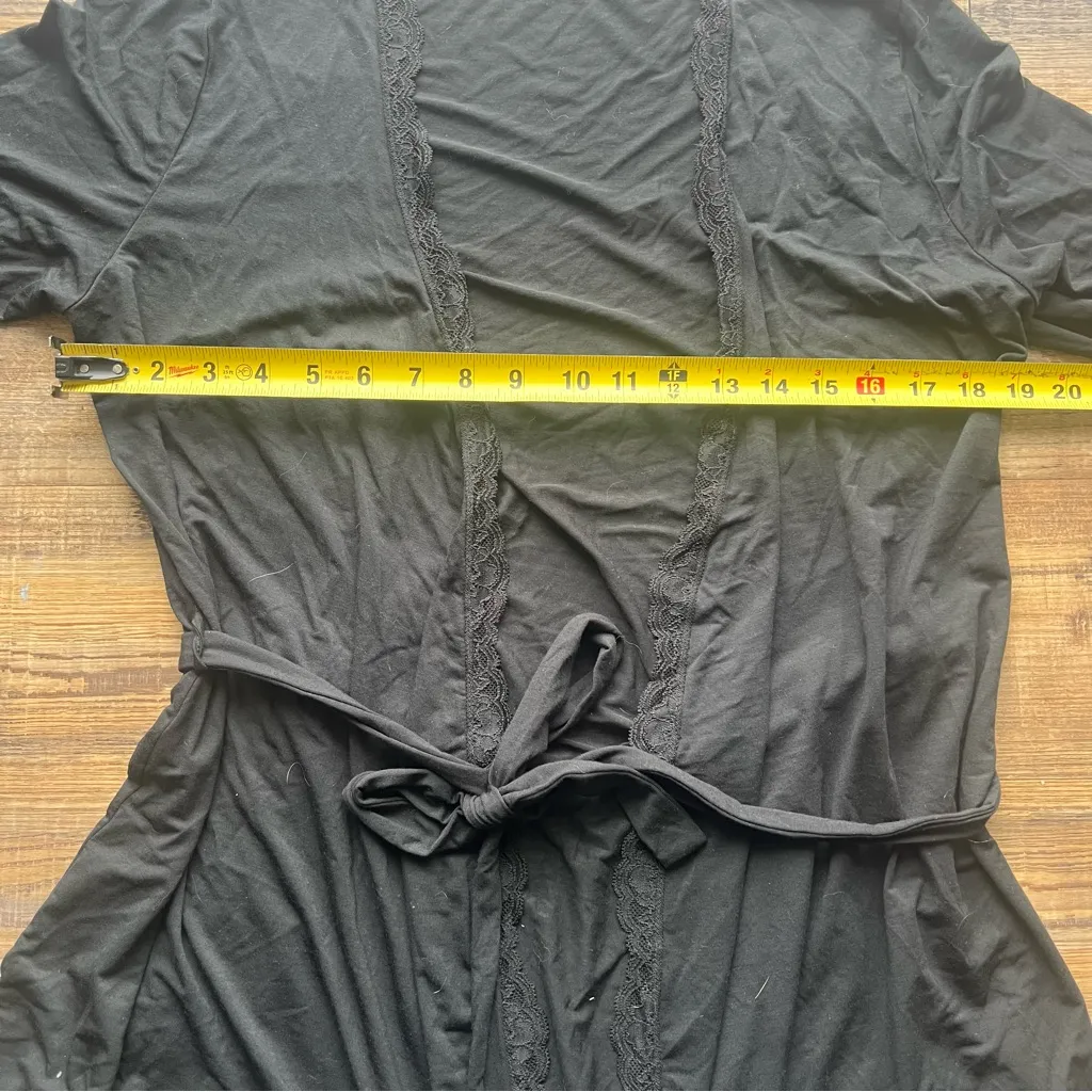 Victoria's Secret Womens Medium Large Black Lace Trim Robe Belted Loungewear - Image 4