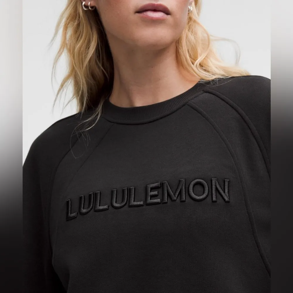 Lululemon NWT  Scuba Oversized Pullover Crewneck Sweater Wordmark Black Size M/L - Image 3