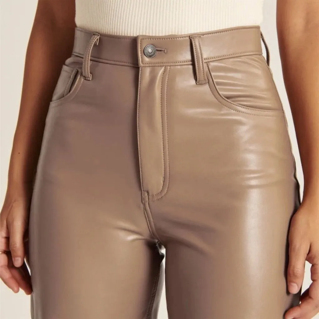 Abercrombie & Fitch Ultra High Rise 90s Vegan Leather Straight Pants‎ 36 L NWT - Image 4