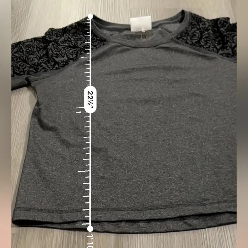 Calia by Carrie Underwood Limited Edition Black onyx Velvet Pierced Sweatshirt S Gray - Image 10