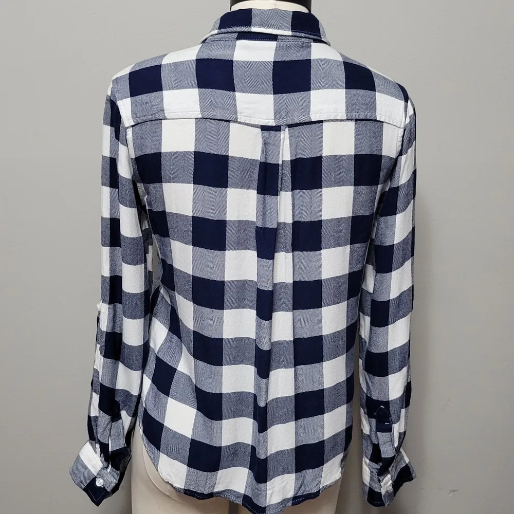 Hippie Laundry blue white buffalo check button down size large - Image 5