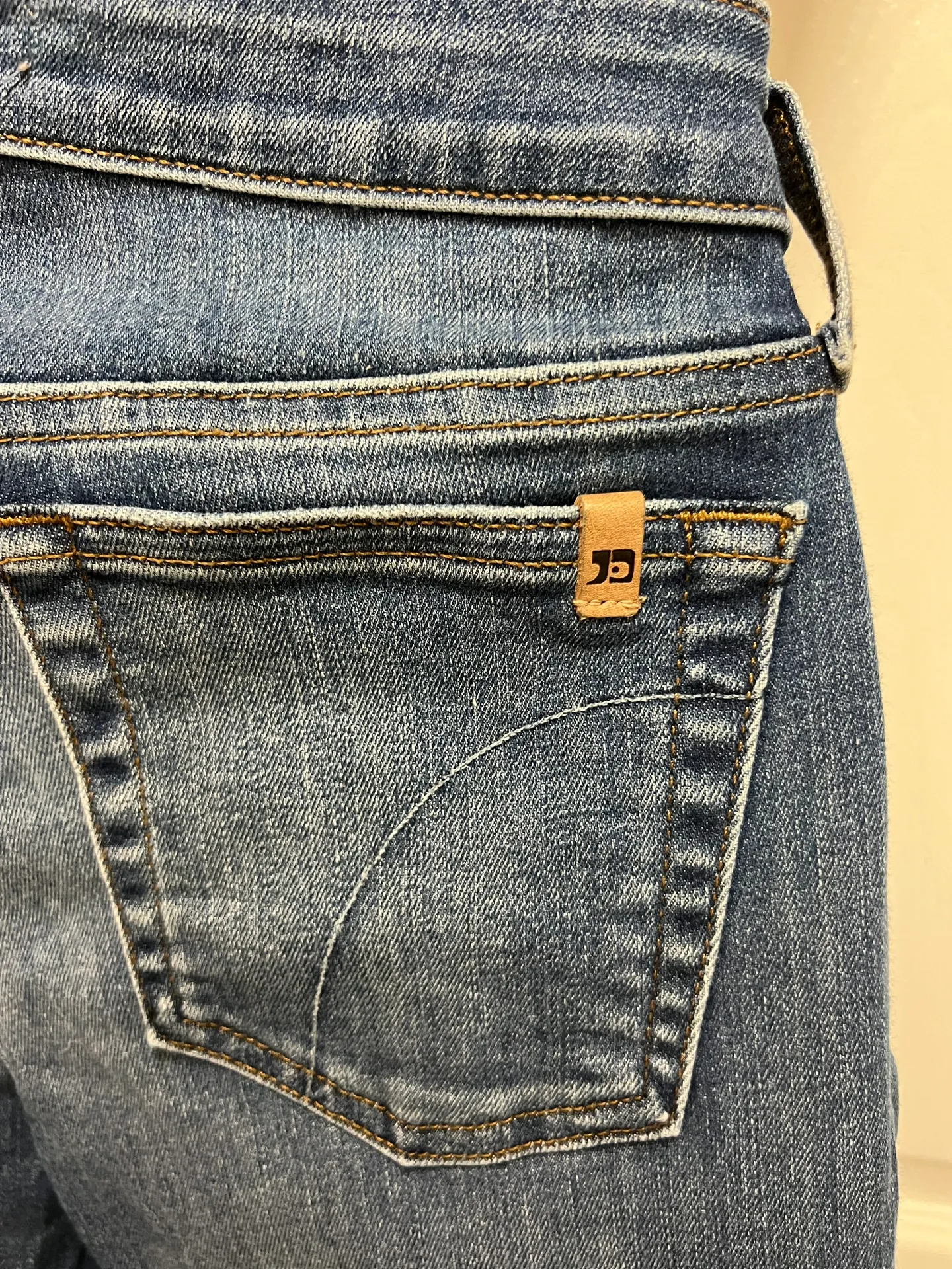 Joe's The Michela Icon Ankle Raw Hem Mid-Rise Skinny Stretch Jeans - Image 7