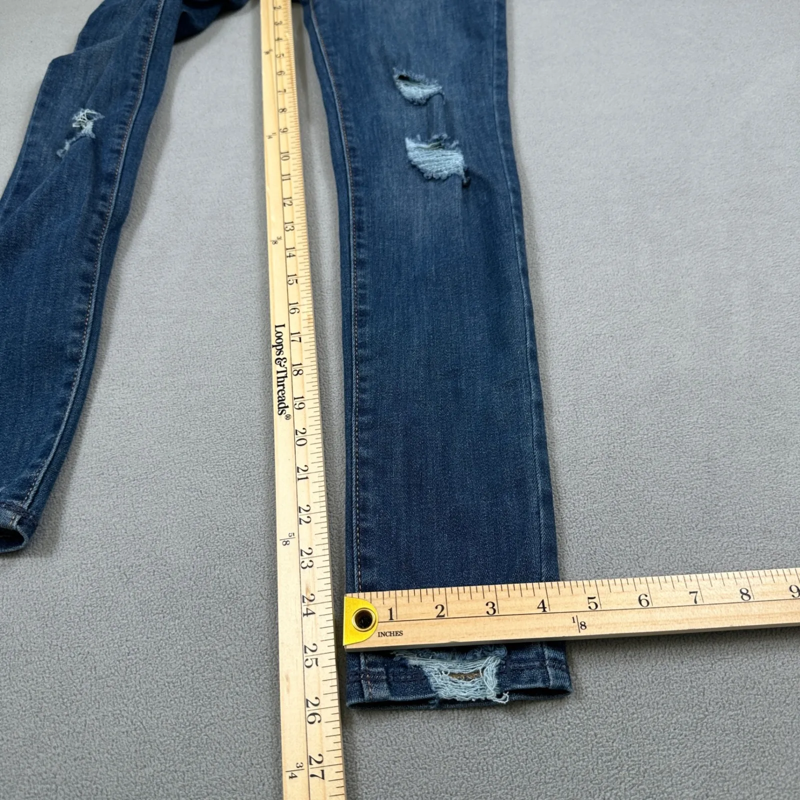 Old Navy Womens Jeans 14 24x26 Blue High Rise Rockstar Jeggings Ripped Denim - Image 5