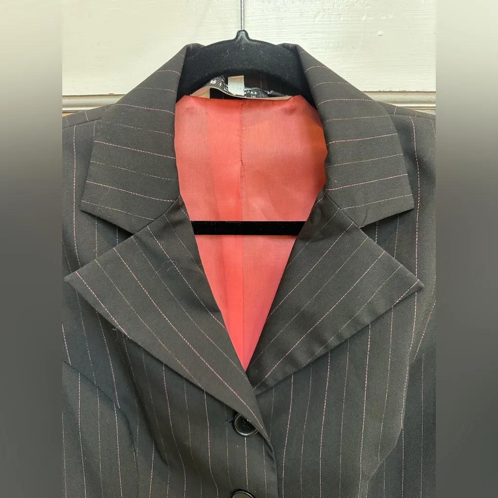 Trina Turk Black Pink Pinstripe Blazer Jacket Shabby Chic Career Women’s Size 4 - Image 3