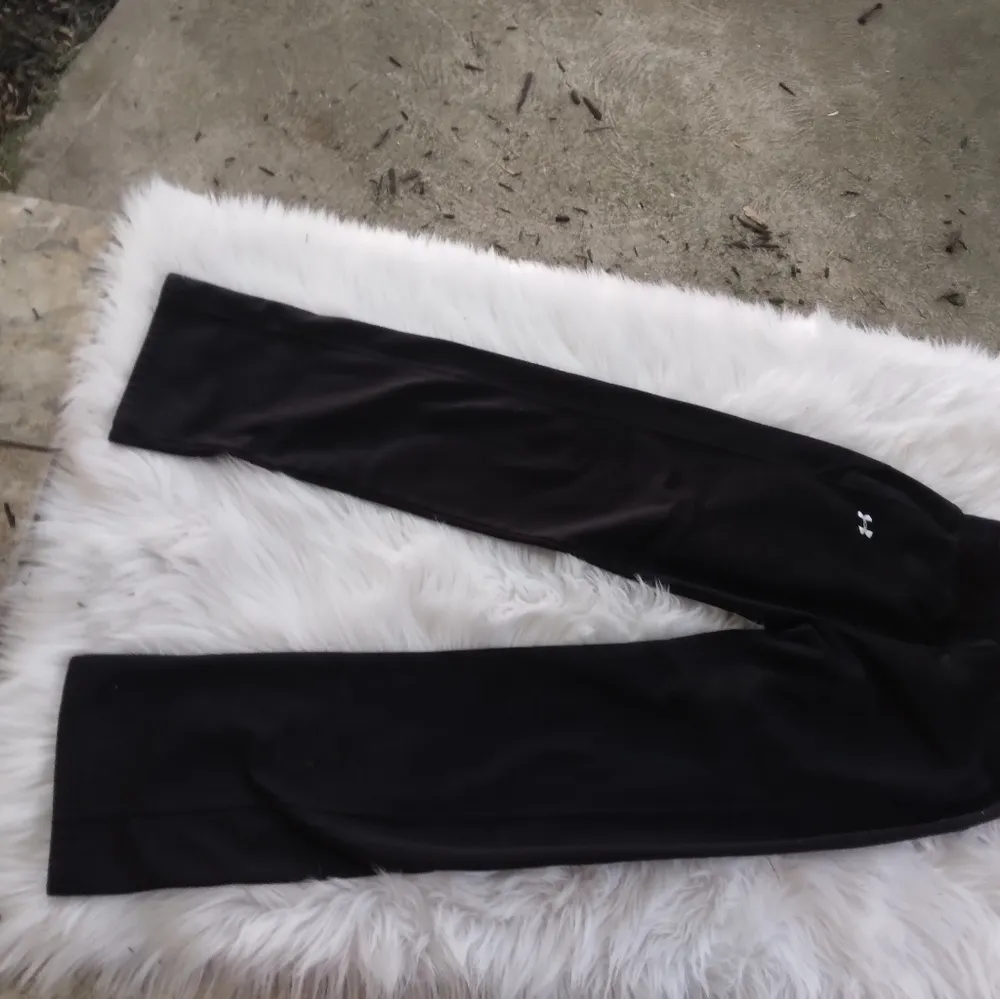 Under Armour Sweatpants S Black - Image 5