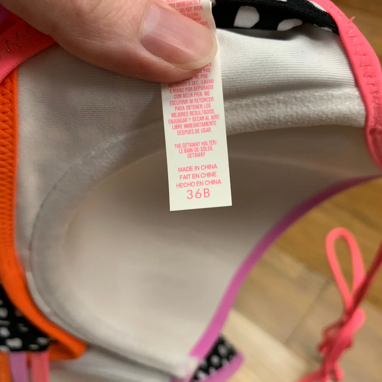 Victoria's Secret The Getaway Swim Top 36B Black White Polka Dot Hot Pink Halter - Image 4