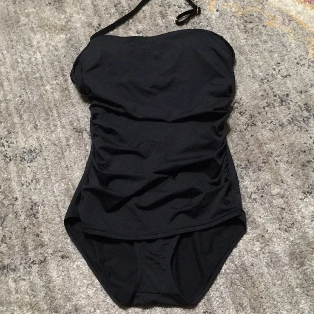 Tommy Bahama Pearl Shirred Bandeau Swimsuit. NWT - Image 6