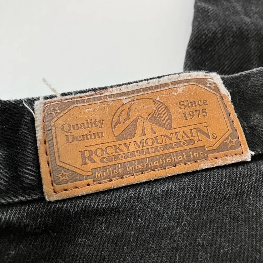 Rocky Mountain | Vintage Black Denim High Waist Jeans 33 - Image 10