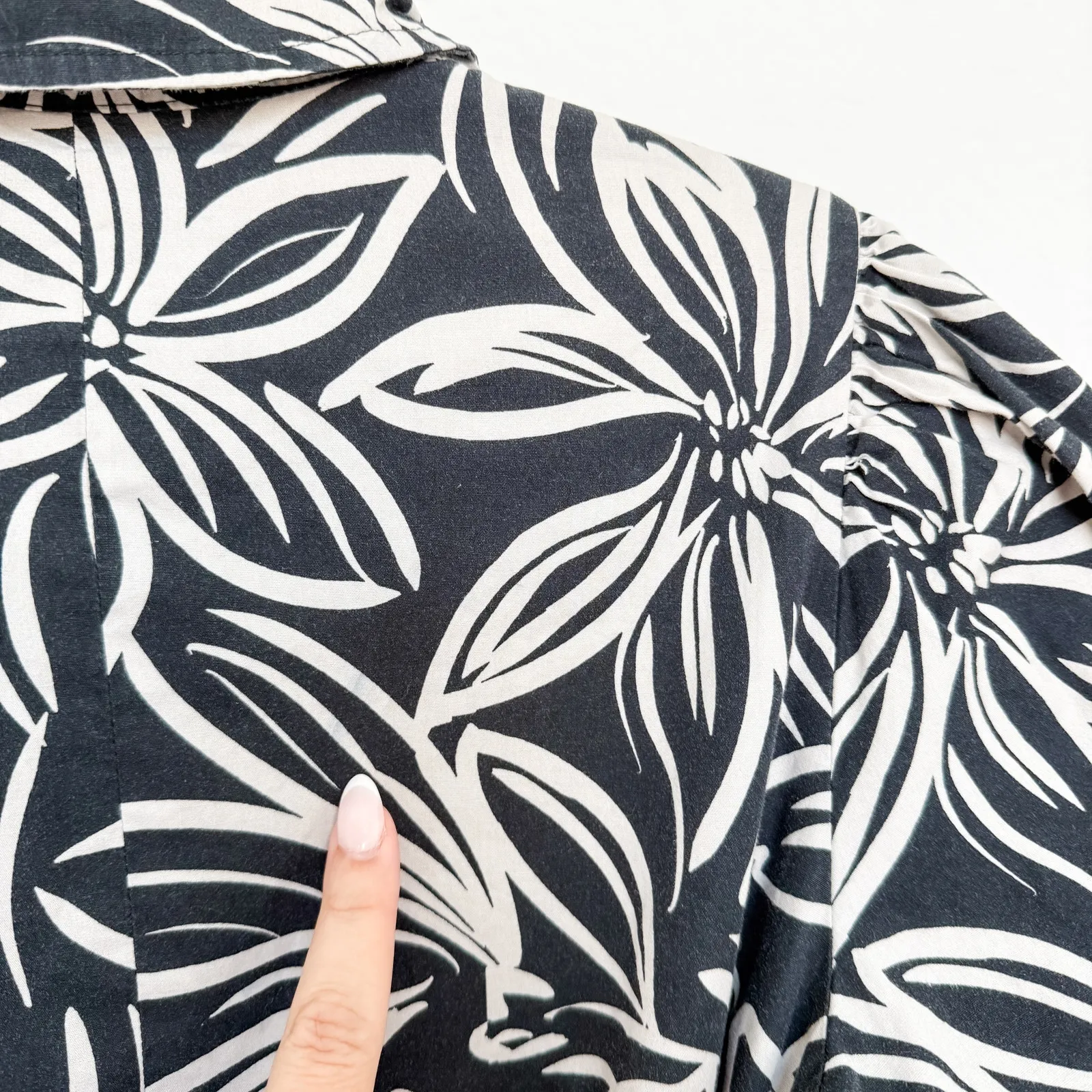 Toccin Tina Floral Print Puff Sleeve Shirt Mini Dress‎ Black White Size 8 - Image 9