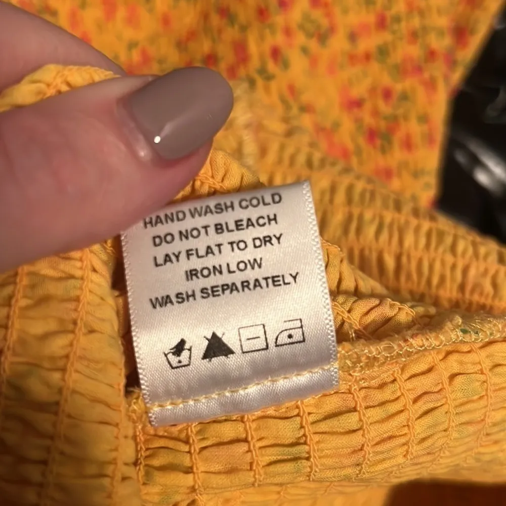 Lovers + Friends - Cendall Dress in Goldenrod Ditsy Mini Floral Sz S - Image 10