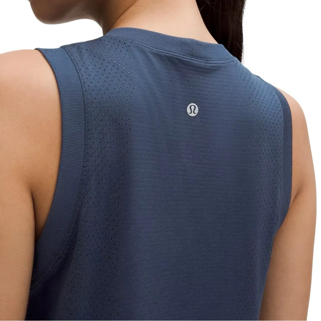 Lululemon Swiftly Cropped Oversized Tank Size 2 - Image 5