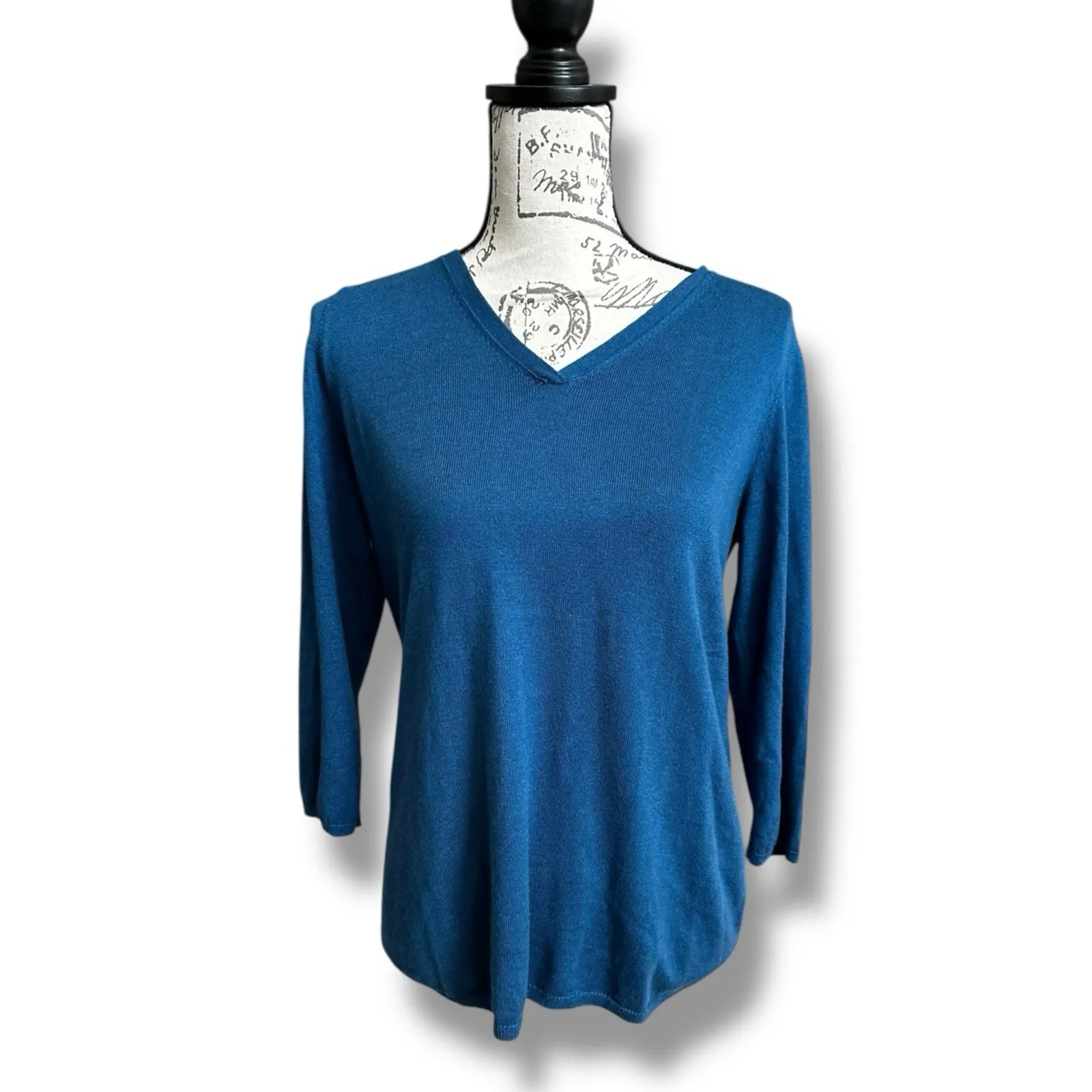 Chico’s Blue V-neck 3/4 Sleeve Touch Of Cashmere Sweater Size 2 Large NWOT - Image 2