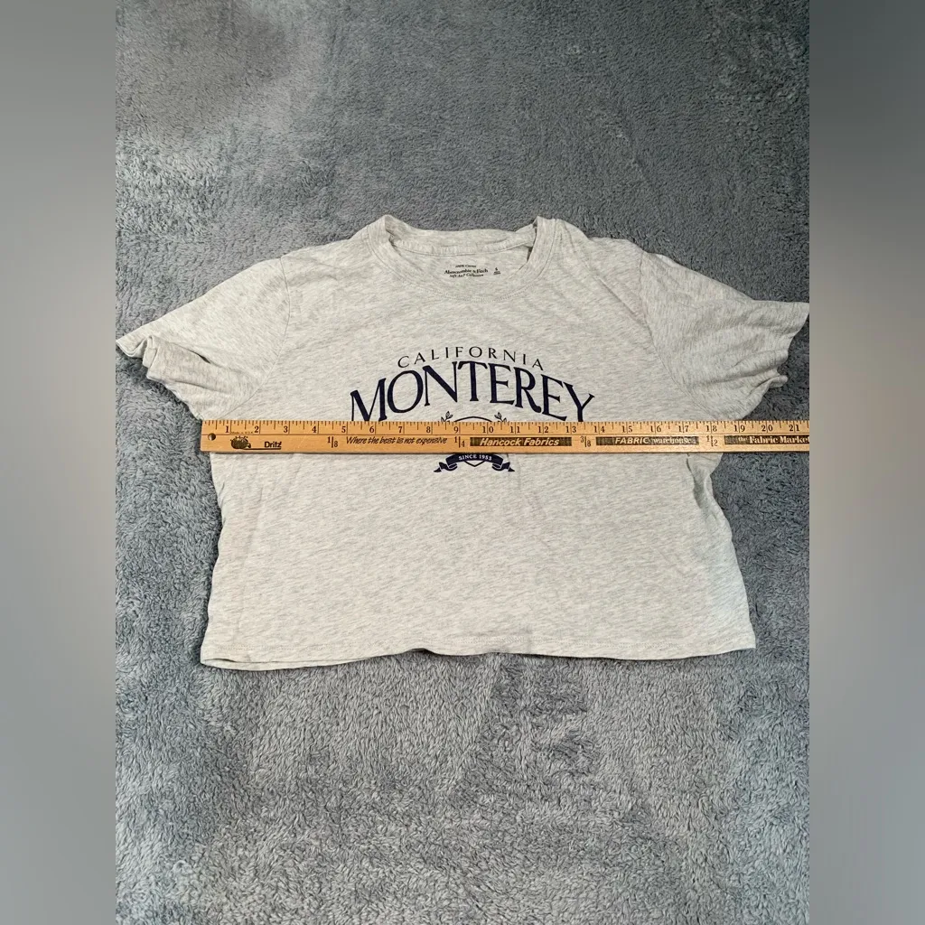 Abercrombie & fitch soft a&f collection Gray Monterey golf club T-Shirt - Image 4