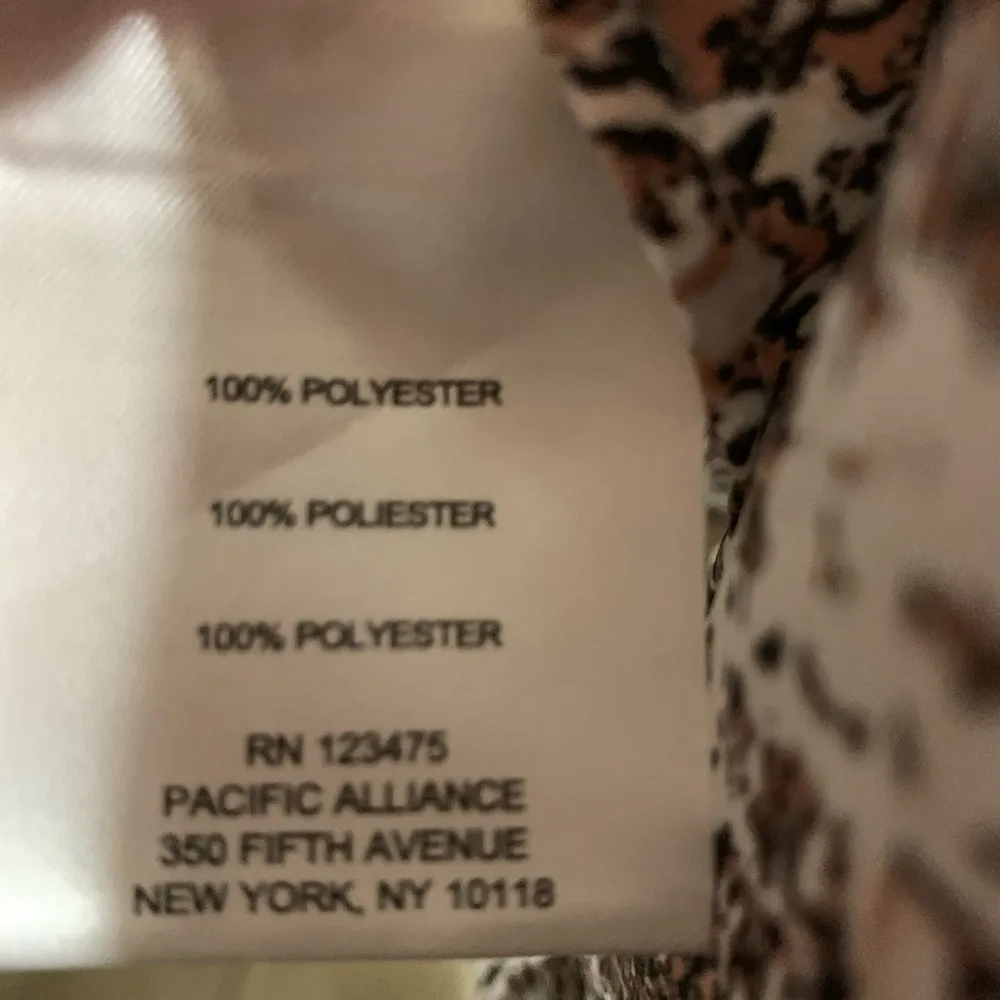 Ellen Tracy‎ Snake Print Shirt - Image 5