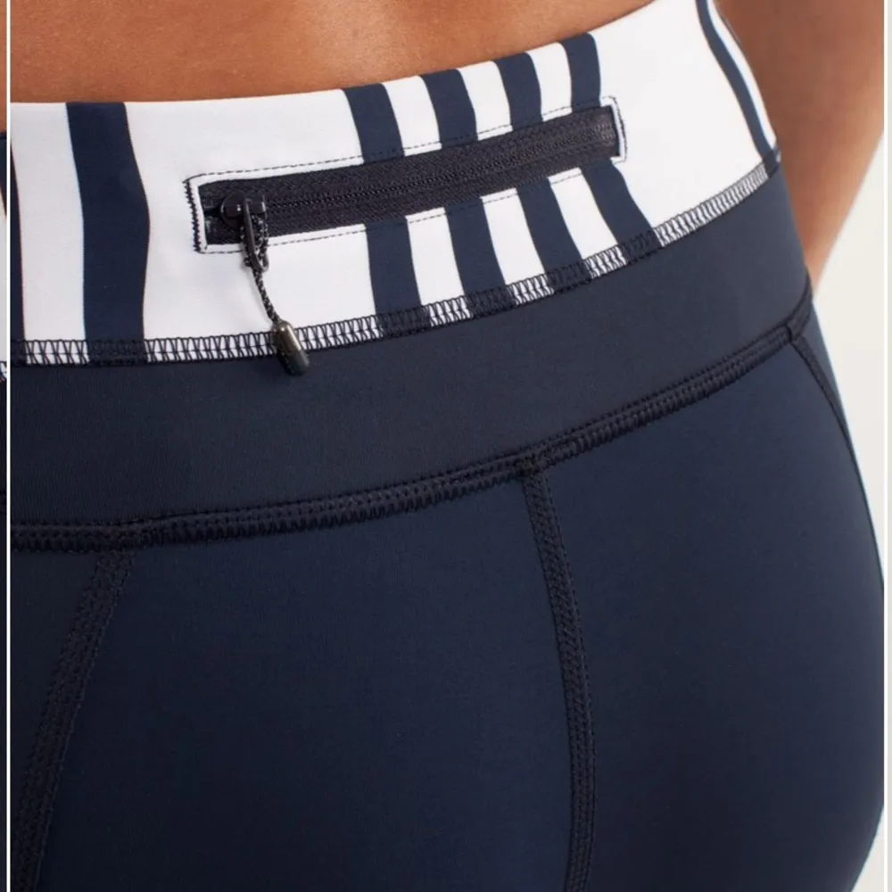 Lululemon Run Inspire Crop II In Ocean Stripe Inkwell Blue & White - Image 5