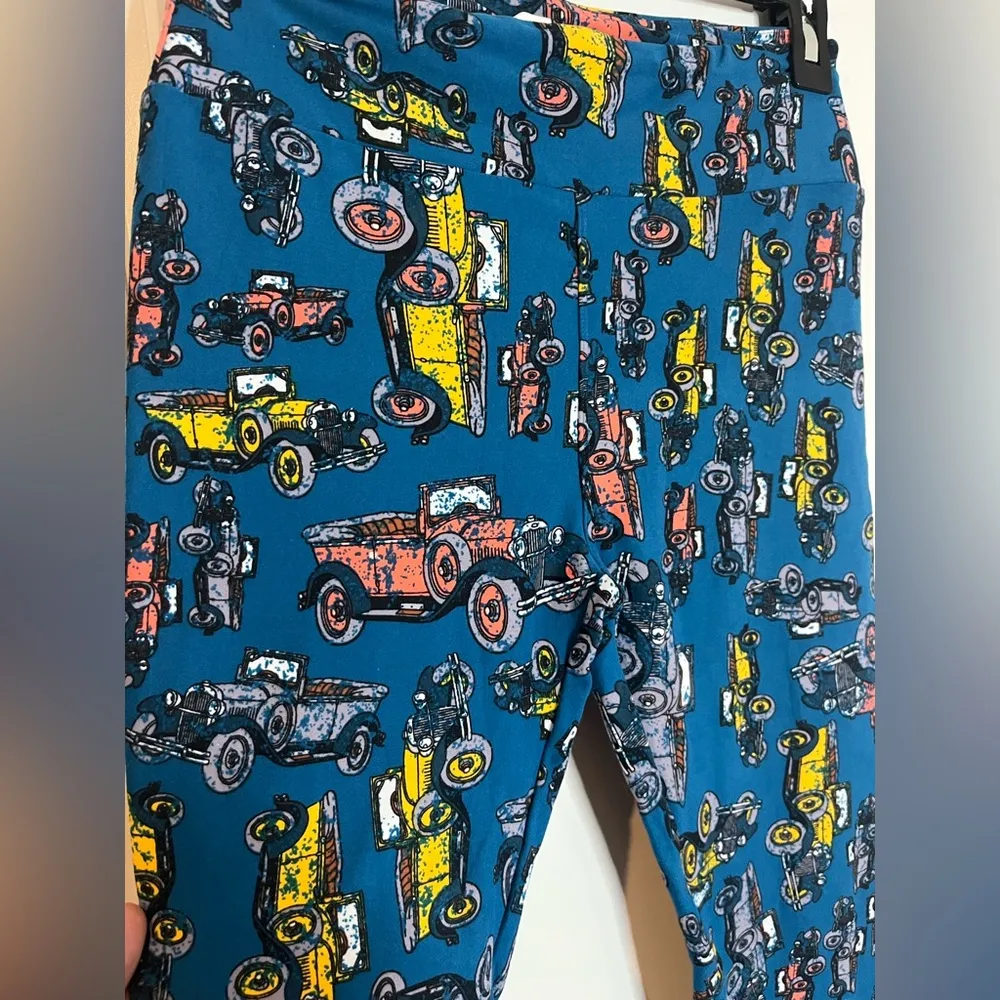 LuLaRoe Buttery Soft Teal Stretch Leggings Classic Vintage Car Print Size OS - Image 10