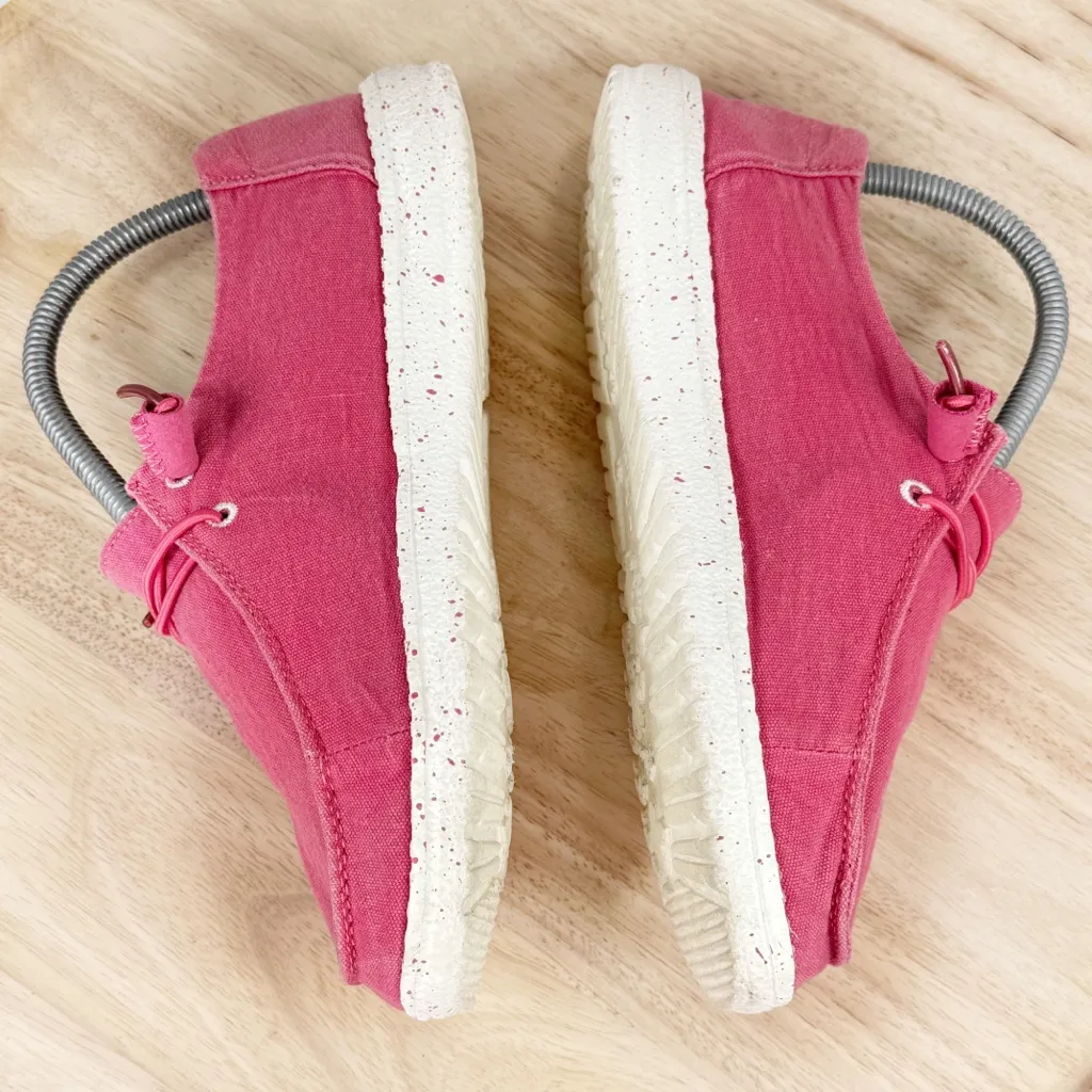 Hey Dude Wendy Canvas Slip On Loafer Shoes Coral Red Womens Size 7 - Image 5