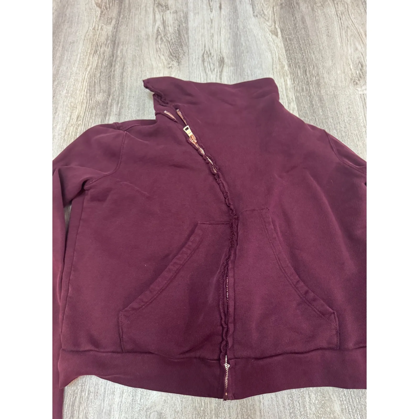 Frank‎ & Eileen Tee Lab Burgundy Asymmetrical Zip Up Size Medium. - Image 3