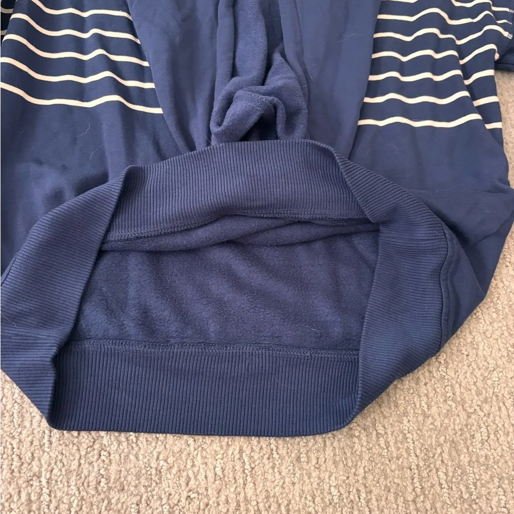 Navy Blue Striped Vineyard Vines Hoodie - Image 5