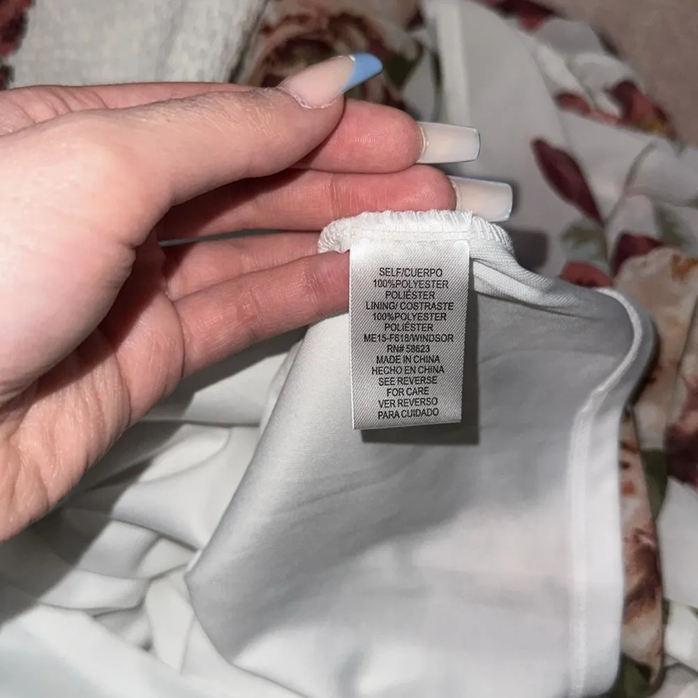 Flowy In Floral Maxi Dress - Image 8