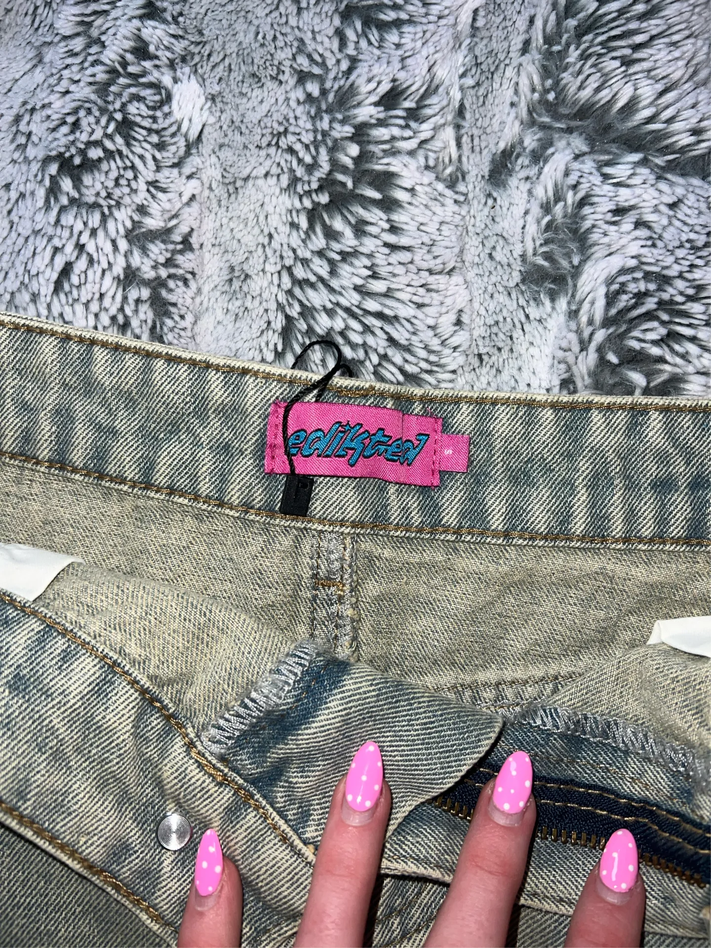 Edikted Vintage Washed Denim Mini Skirt - Image 4