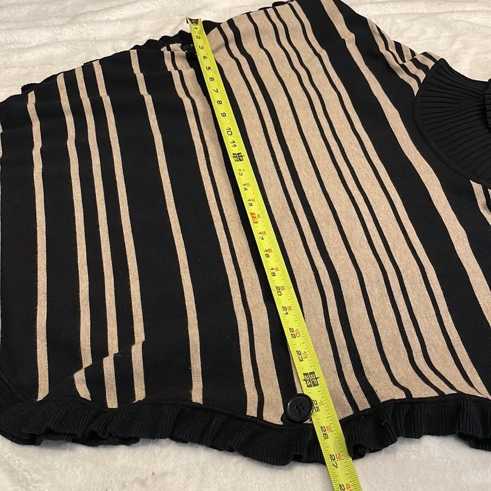Pullover Poncho cape Turtleneck Sweater Ruffle Hem Black Beige Joseph A Striped - Image 8