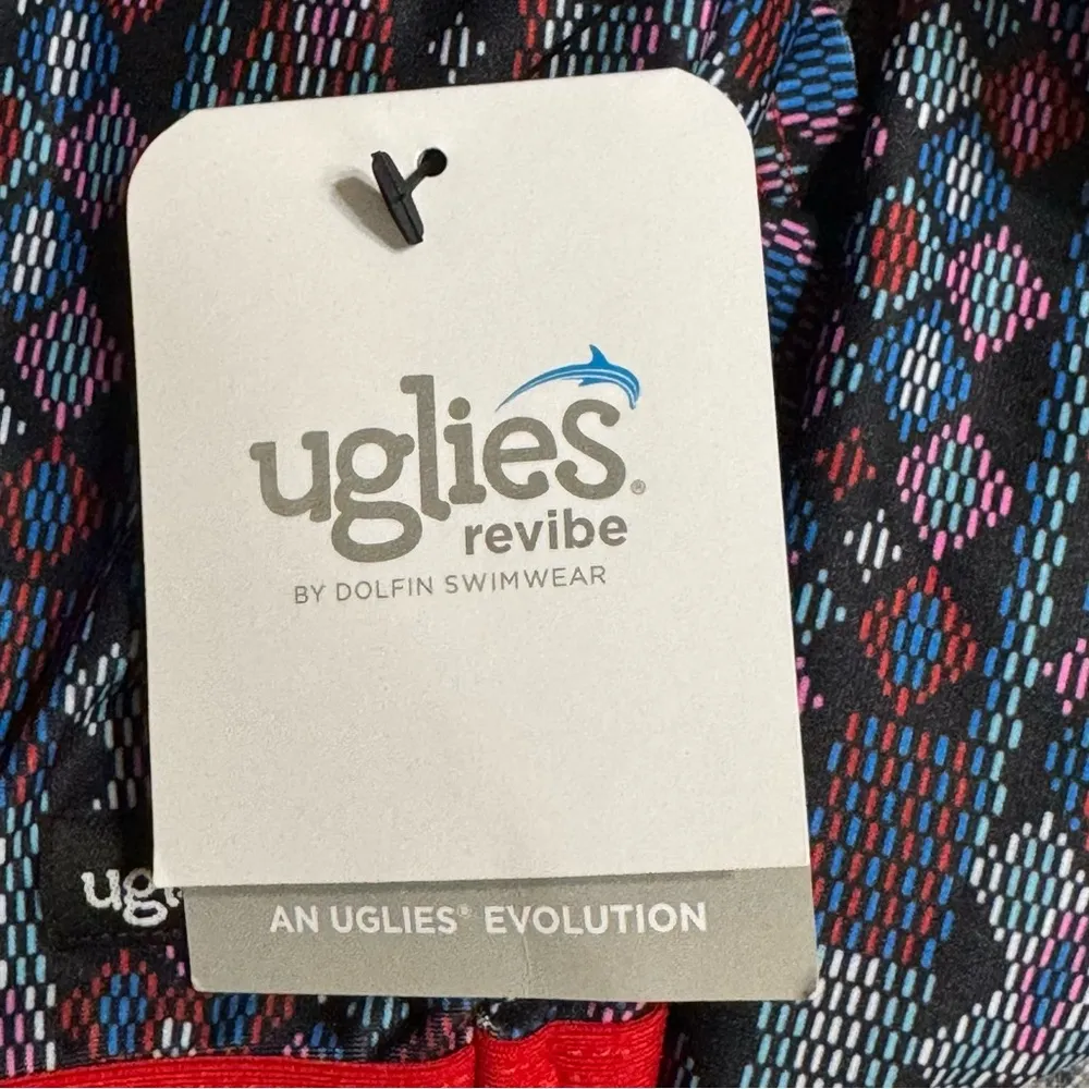 Uglies By Dolphin Revibe Cropped Rash Guard Size XL - Image 7