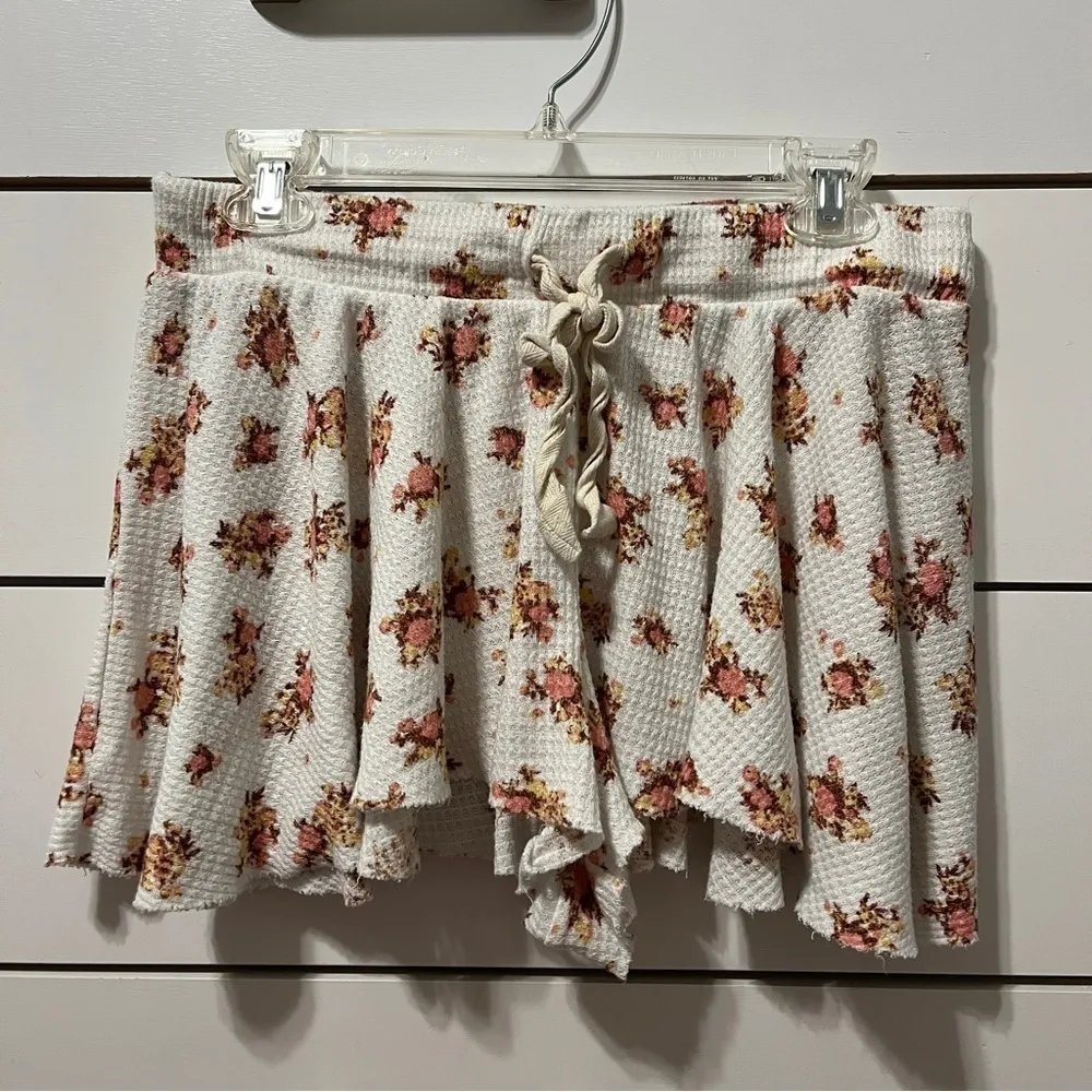 Free People Intimately One of The Girls Print Shorts - Image 2