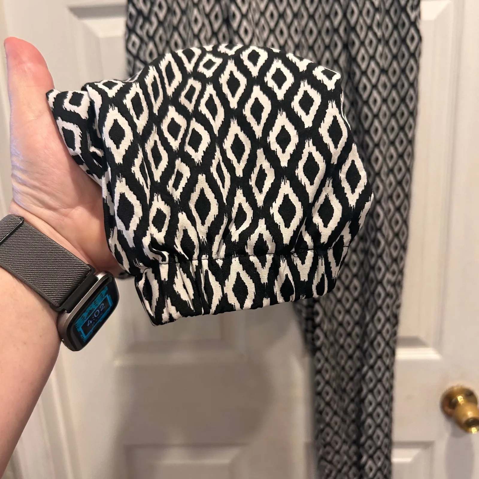 Xhilaration Women's Large Black White Diamond Print Elastic‎ Waist Jogger Pants - Image 3