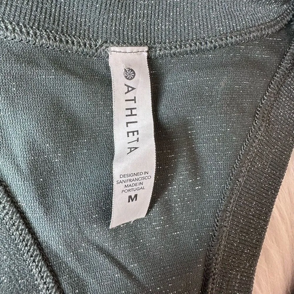 Athleta Momentum Shine Tank Bali Green Size Medium - Image 4