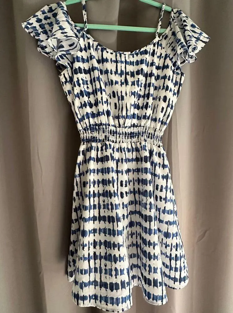 Saks Fifth Ave 5/48 blue and‎ white mini dress size small - Image 3