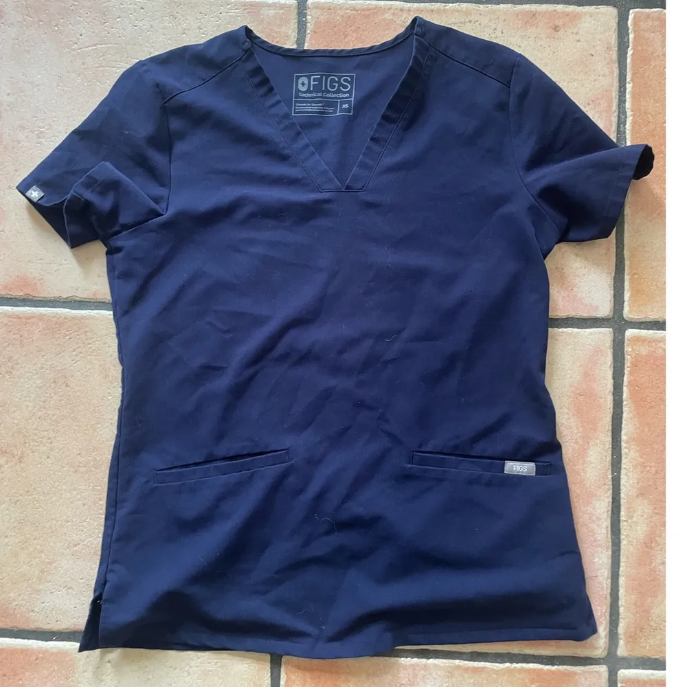Figs Casma Scrub Top in Navy Blue Size Small - Image 2
