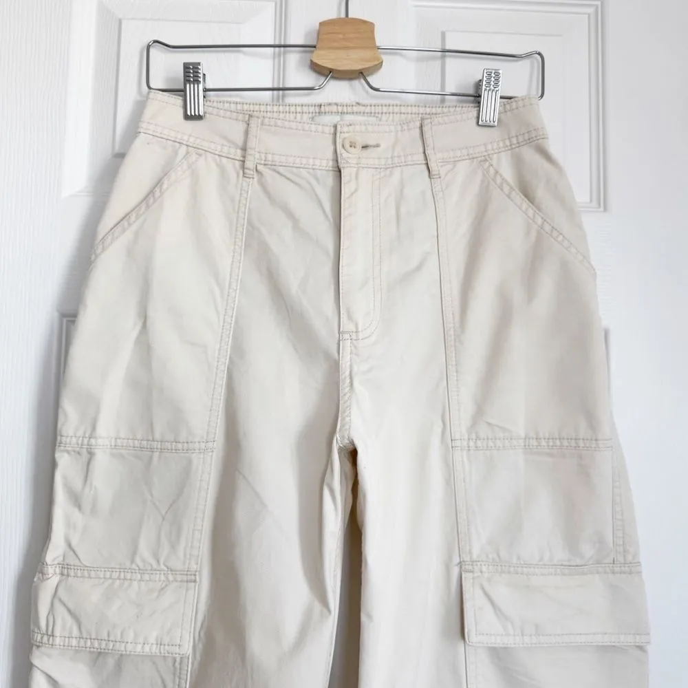 Abercrombie & Fitch Relaxed Cargo Pant in Cream Size 8/29 Long - Image 9
