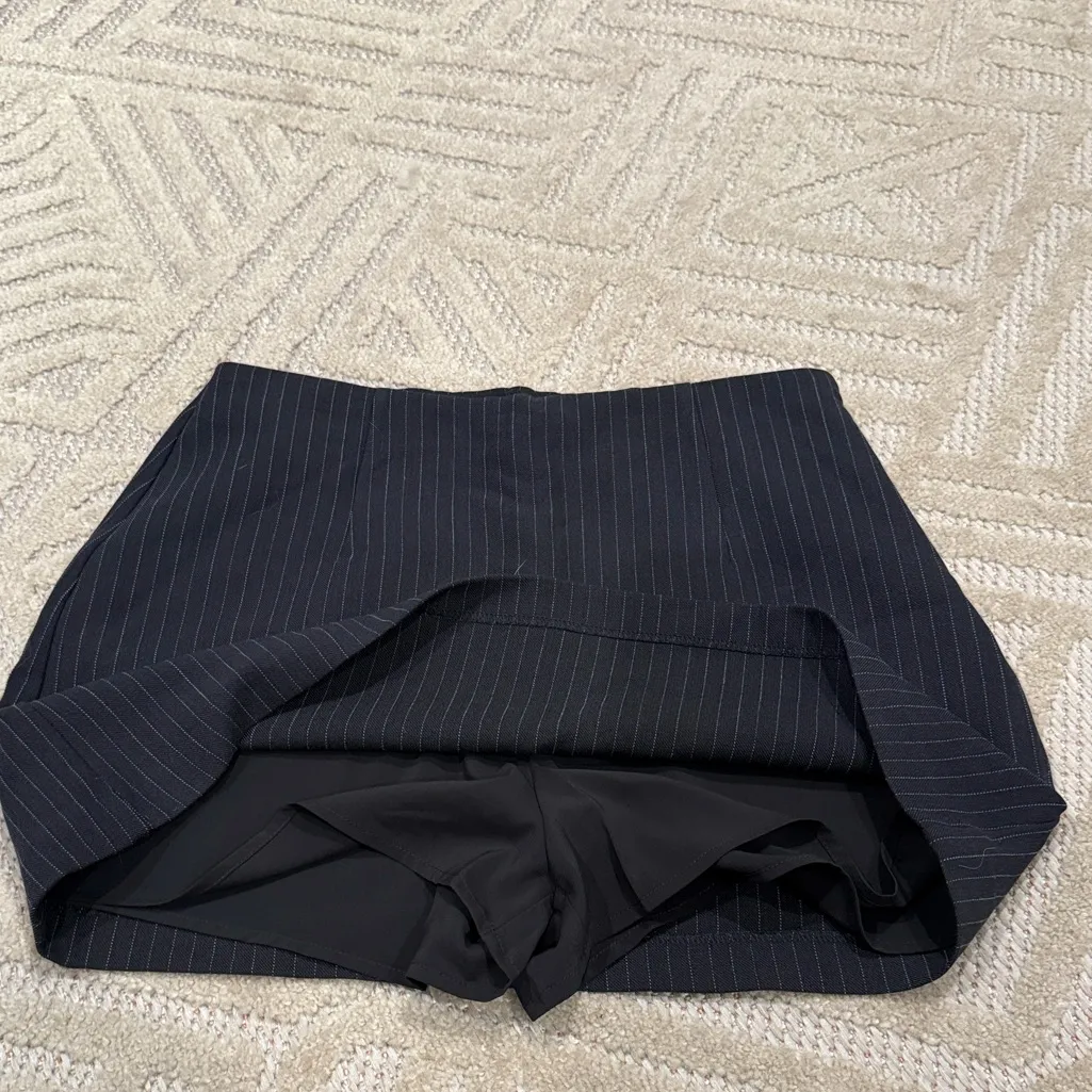 Abercrombie & Fitch high rise mini skort - Image 4