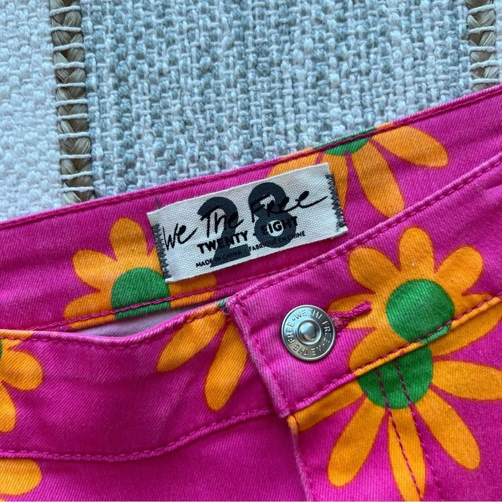 Free People Pink Lipstick Combo Floral Print High Rise Flare Jeans Women’s 28 - Image 8