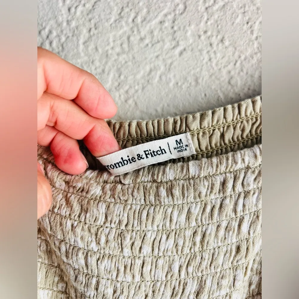 Abercrombie and fitch dress size med has pockets home is smog free - Image 3