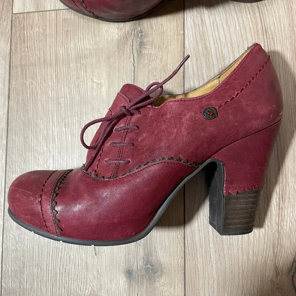Gold Button Leather Heels Size 8 39 Burgundy Wingtip Booties - Image 4
