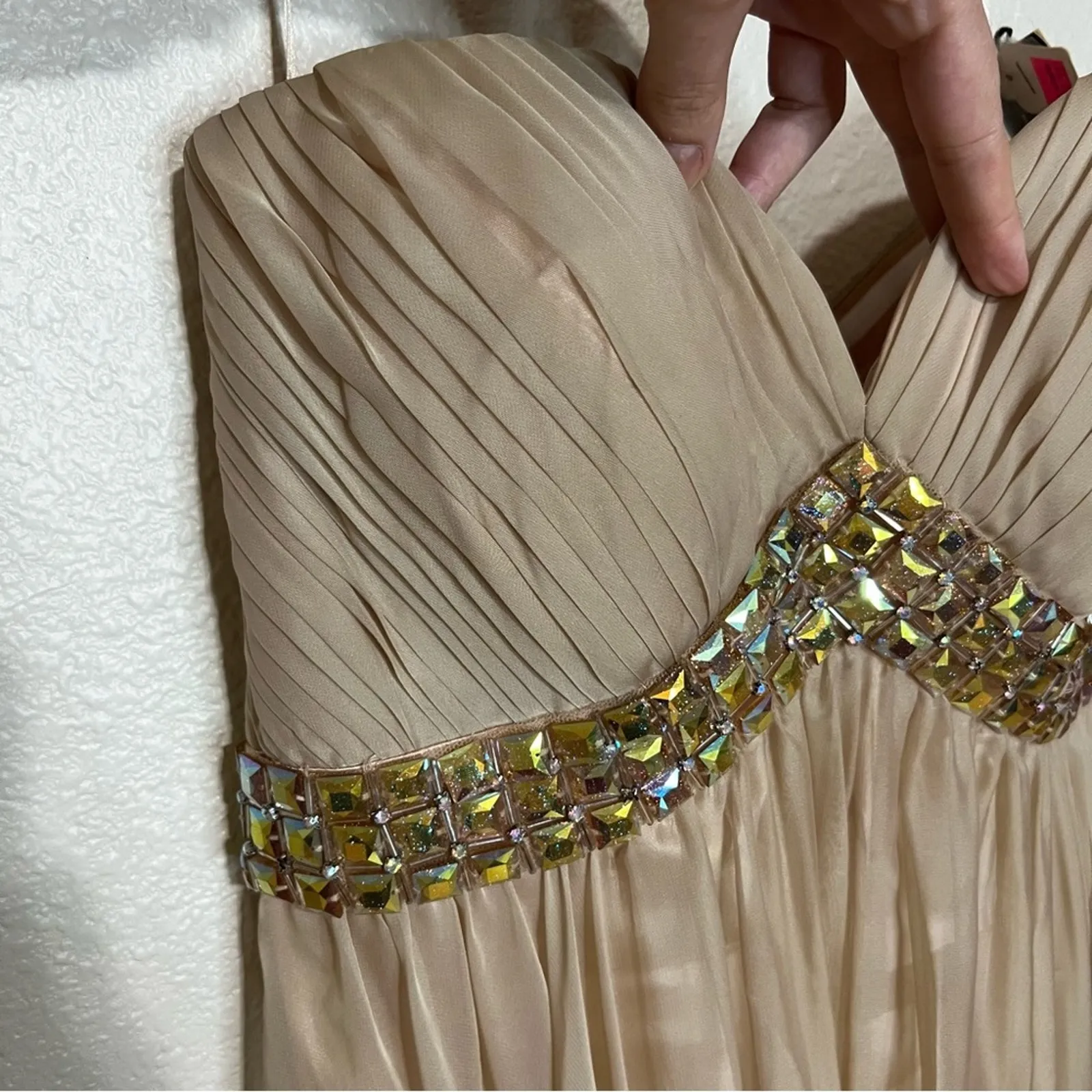 La Femme tan cream strapless pleated chiffon beaded prom dress NEW 8 - Image 3